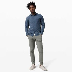 Lululemon Commission Pant Slim *Warpstreme 30” in Grey Sage size 28